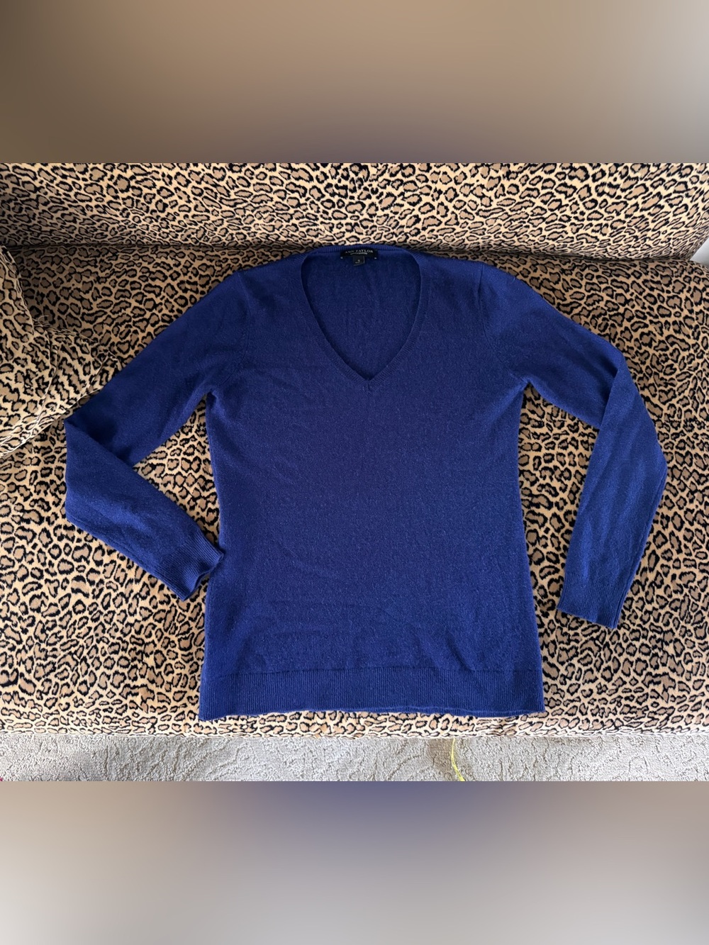 Ann Taylor Women’s Cashmere V-Neck Sweater in Royal Blue
